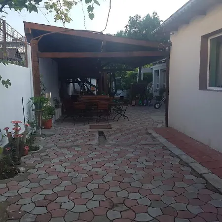 Casa de hóspedes Iza Costinesti *